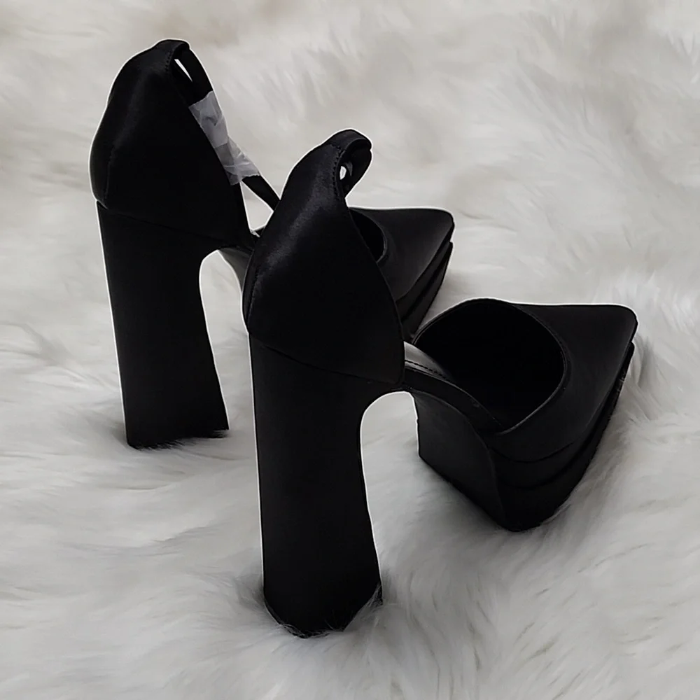 Cape Robbin Snow White High Heels in Black
